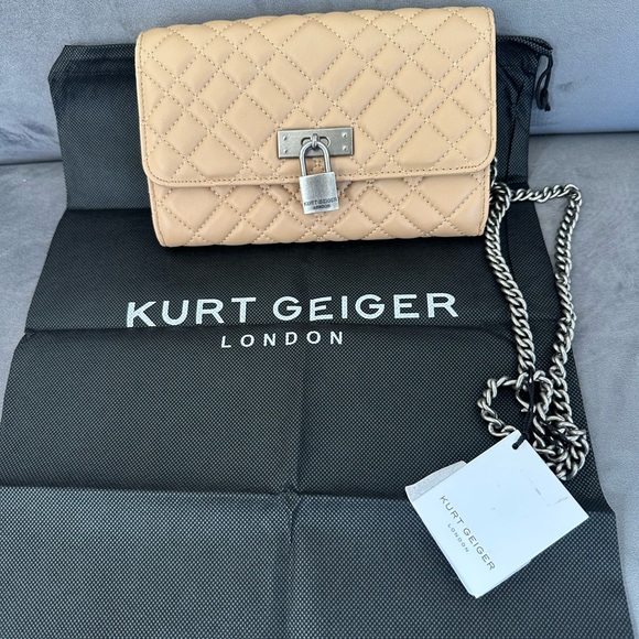 Kurt Geiger London Quilted Chain Wallet Crossbody Nude Beige NWT - Picture 7 of 10